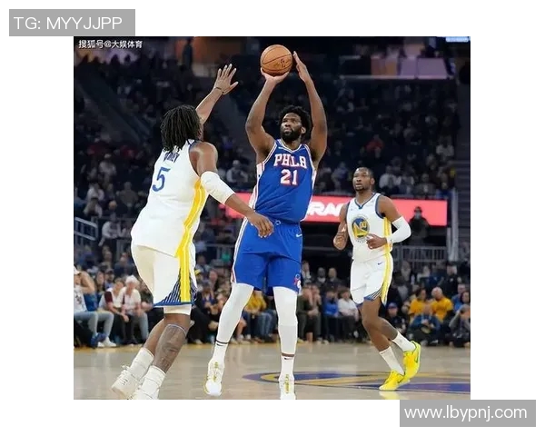 乔尔恩比德的篮球之路与未来展望解析